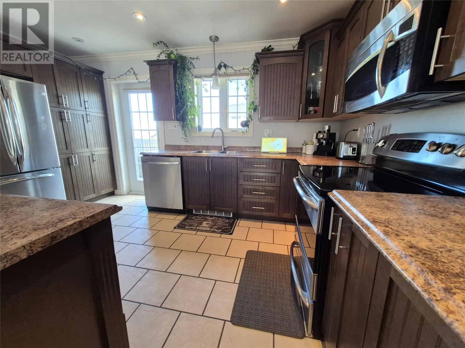 5 Kelly Place