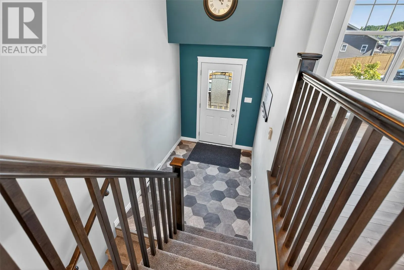 7 Valleybrook Place
