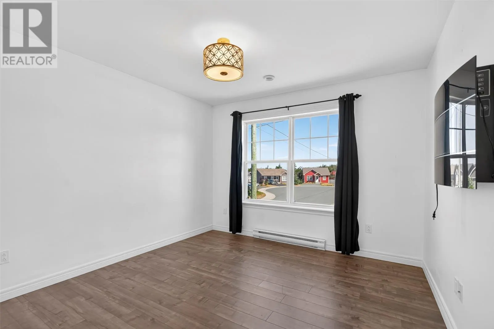 7 Valleybrook Place