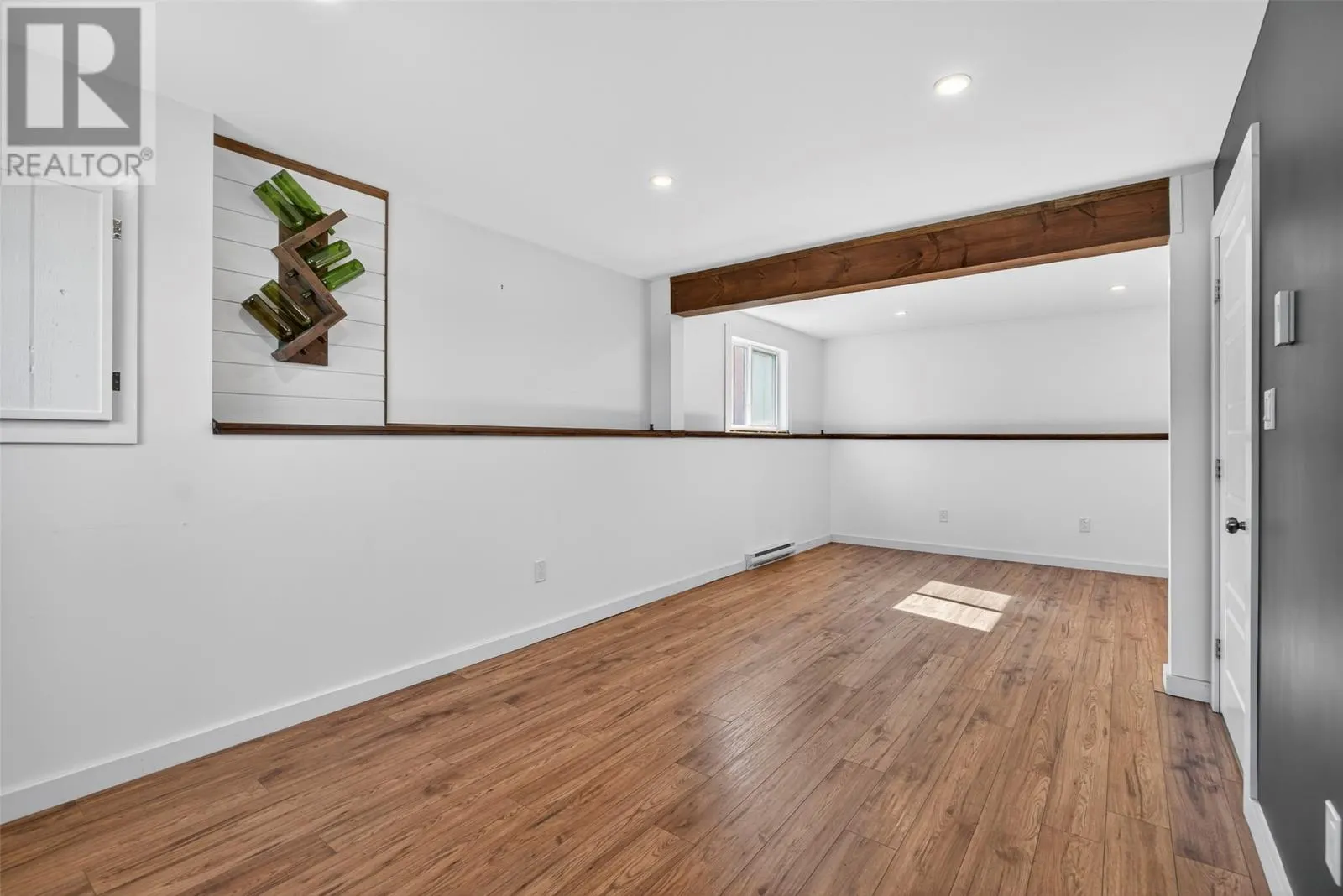 7 Valleybrook Place