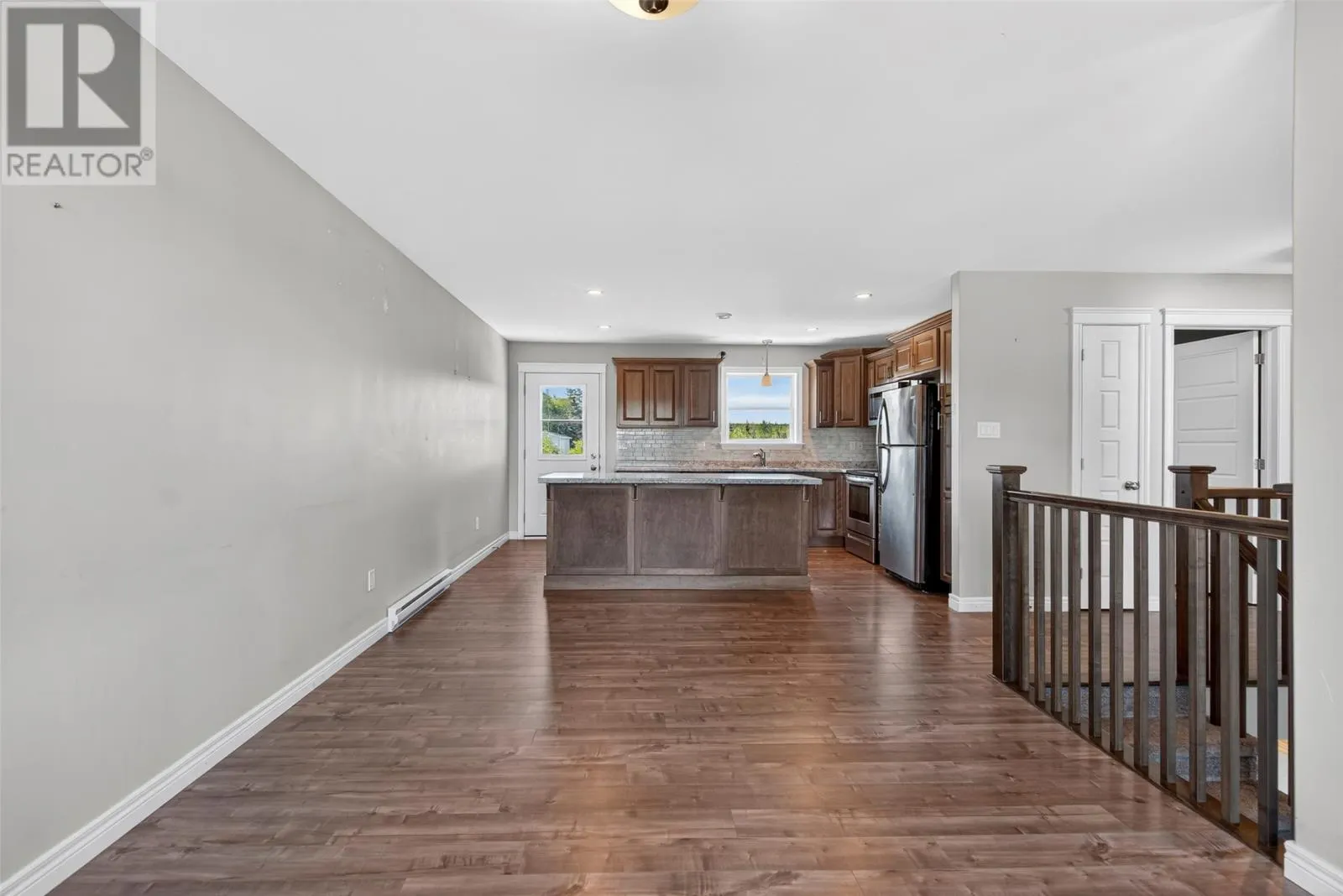 7 Valleybrook Place