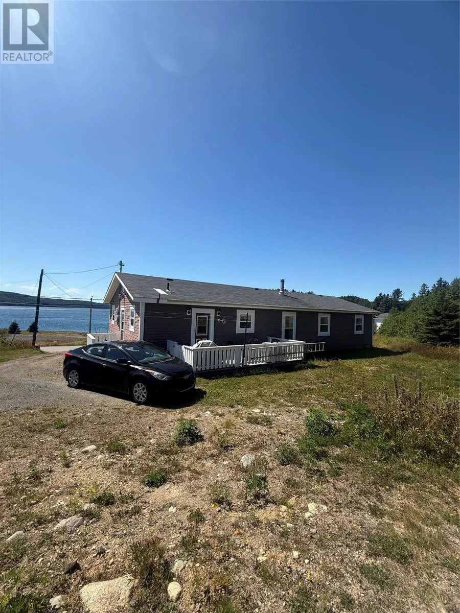 1485 Smith Sound Road