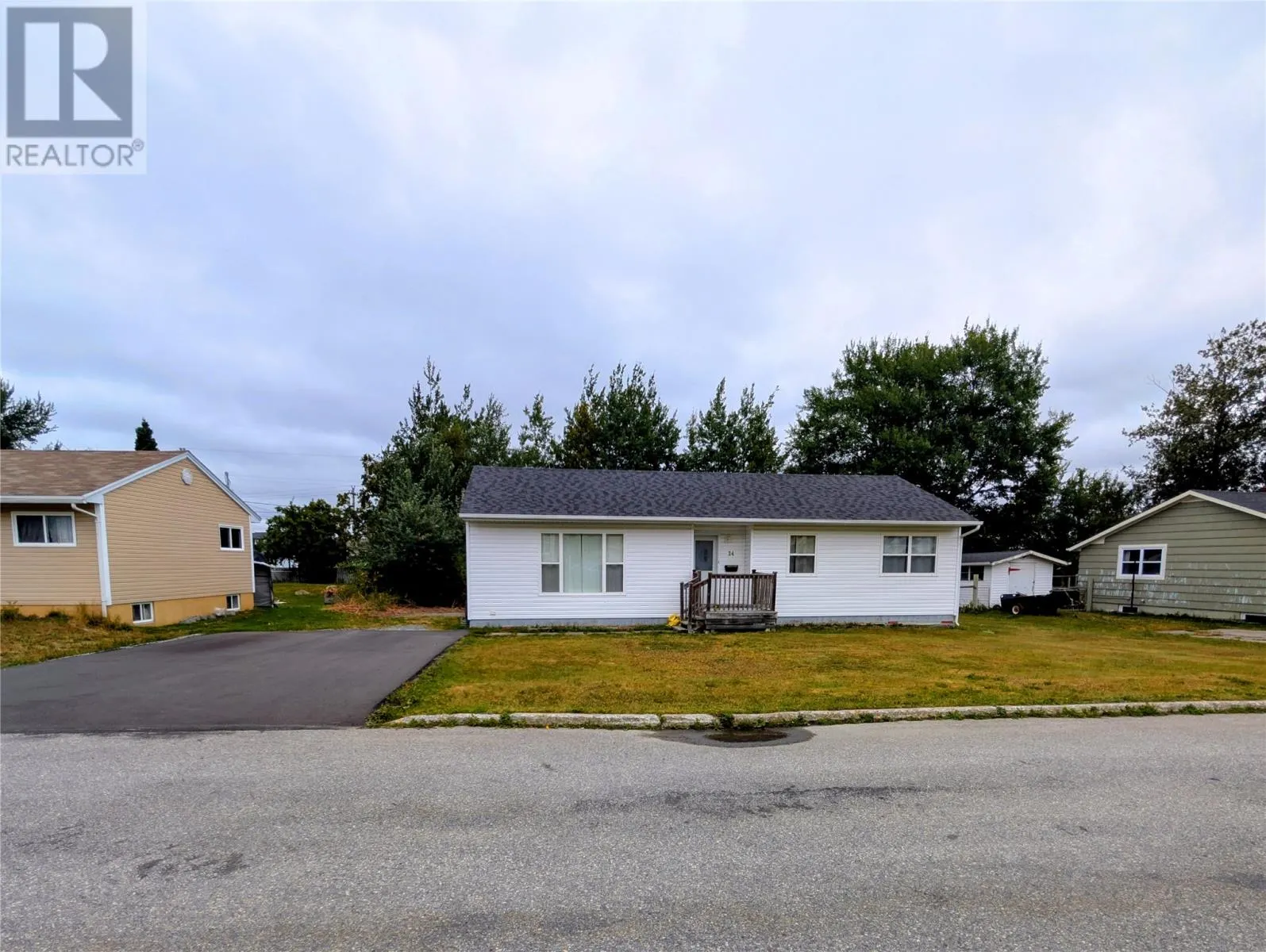 24 Pinedo Road