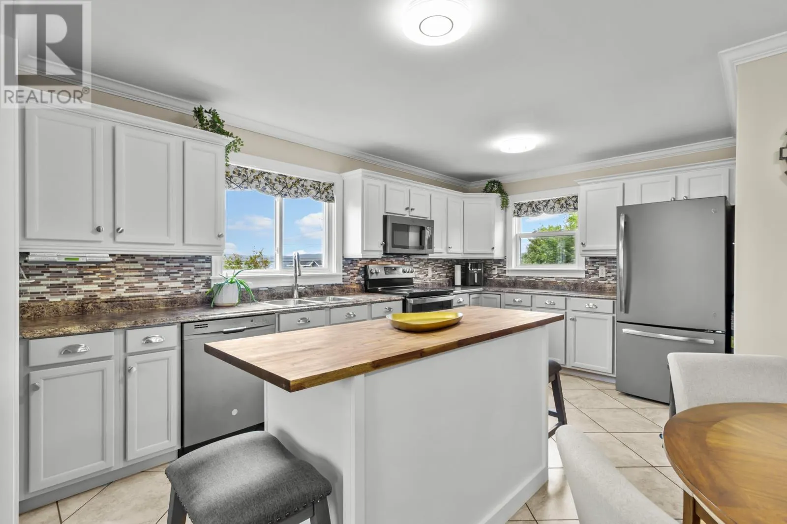 5 Jensen Camp Place