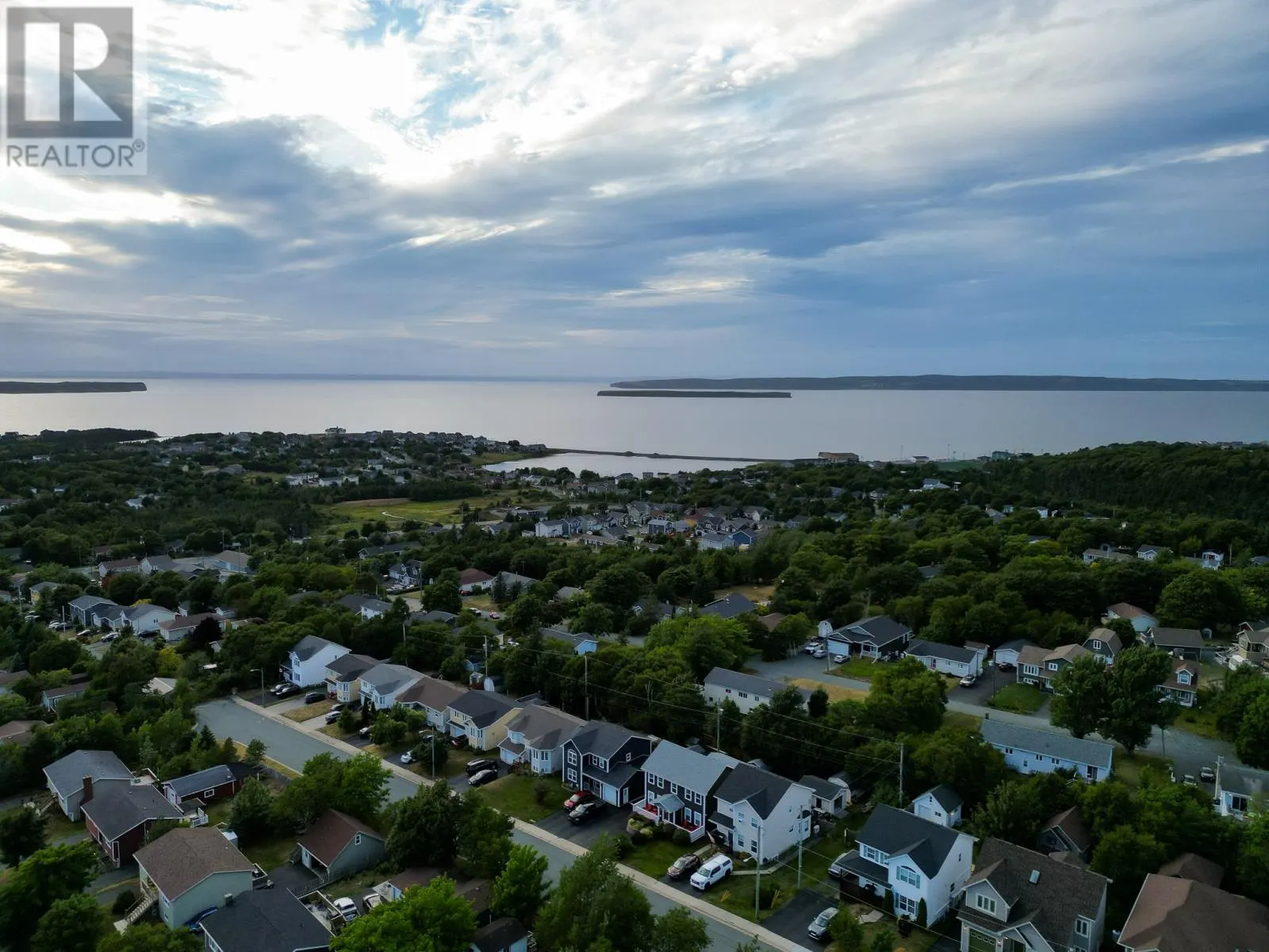 10 Sailview Place