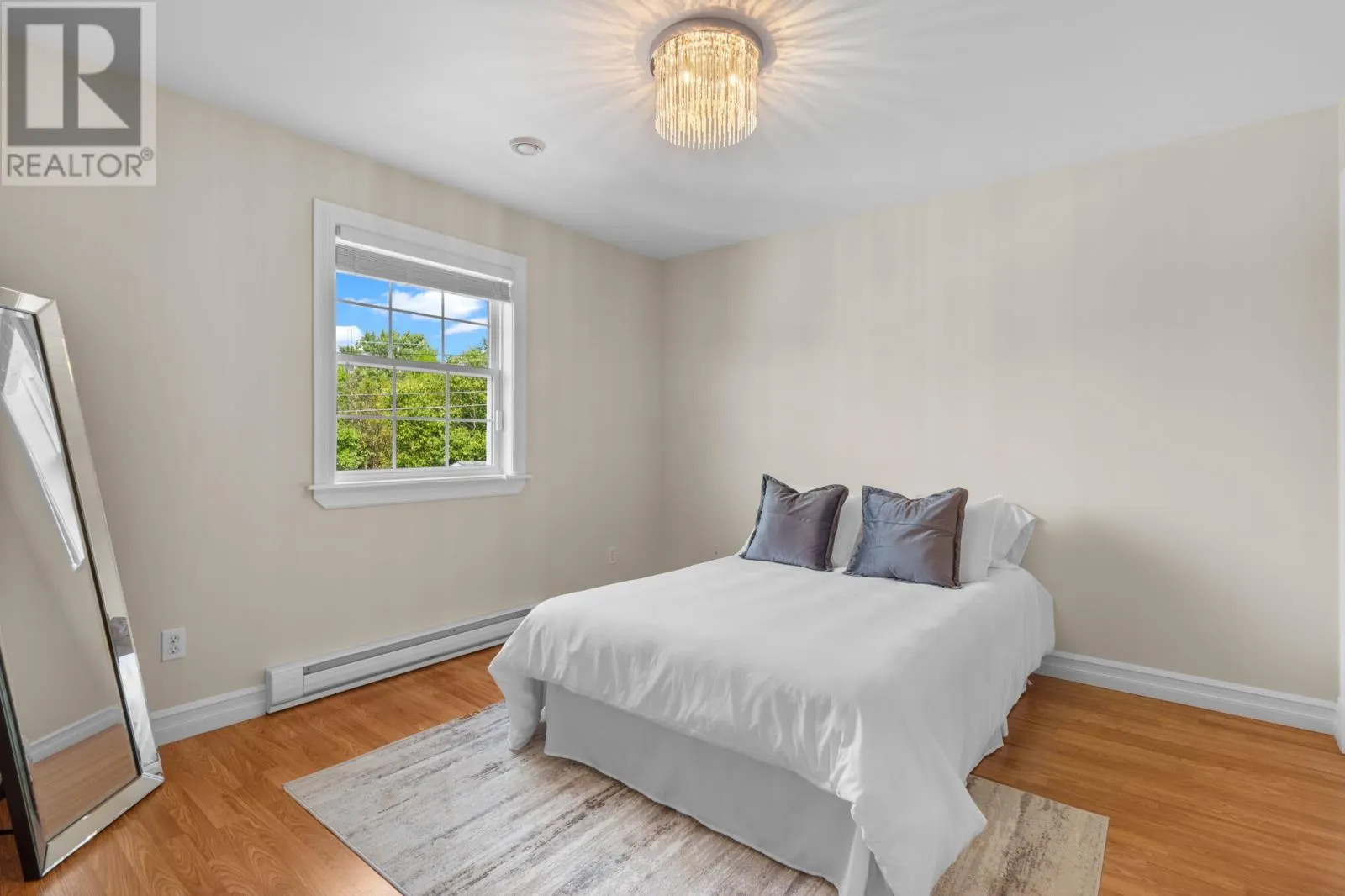 10 Sailview Place