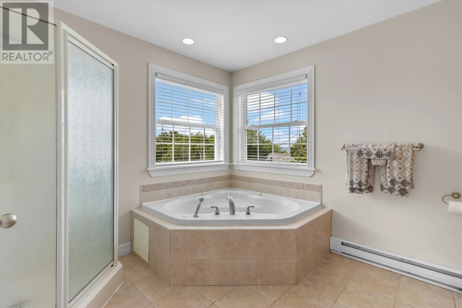 10 Sailview Place