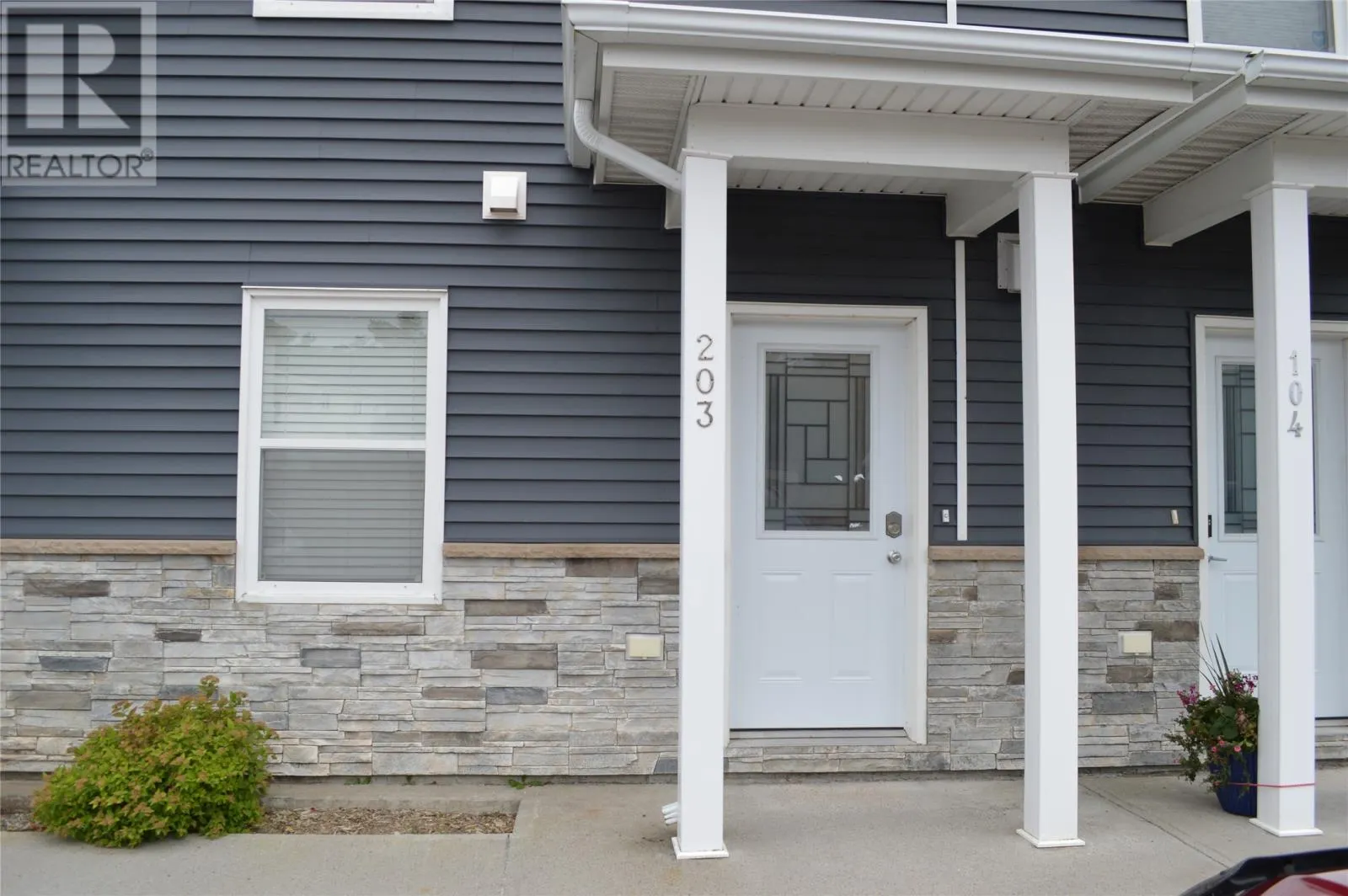 1 Octagon Heights Unit#203, #203