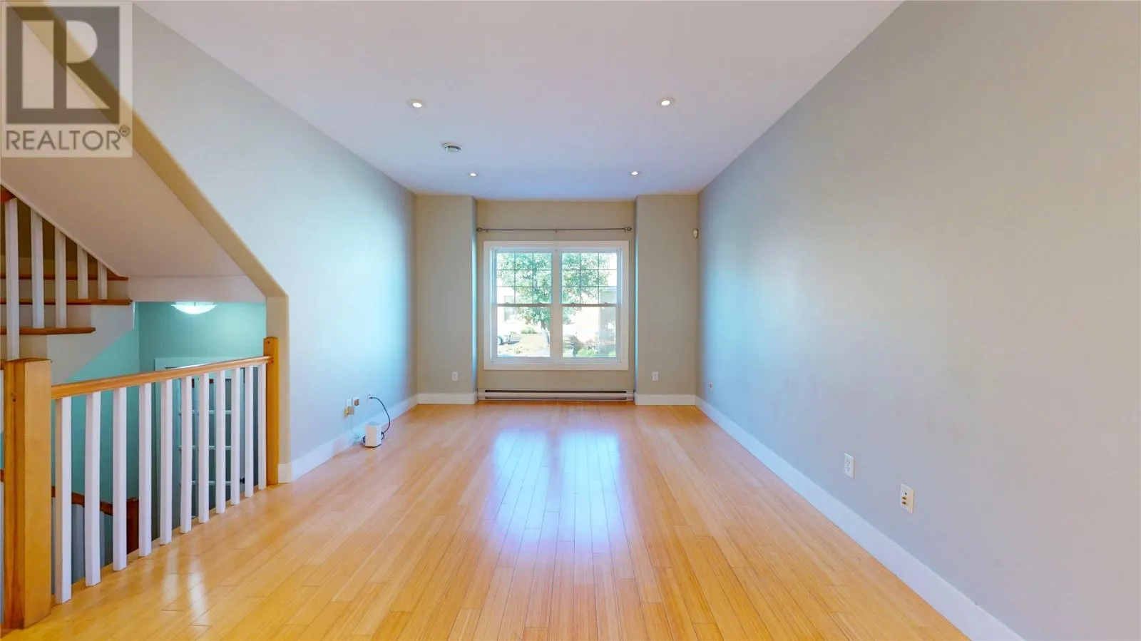 25 King Edward Place