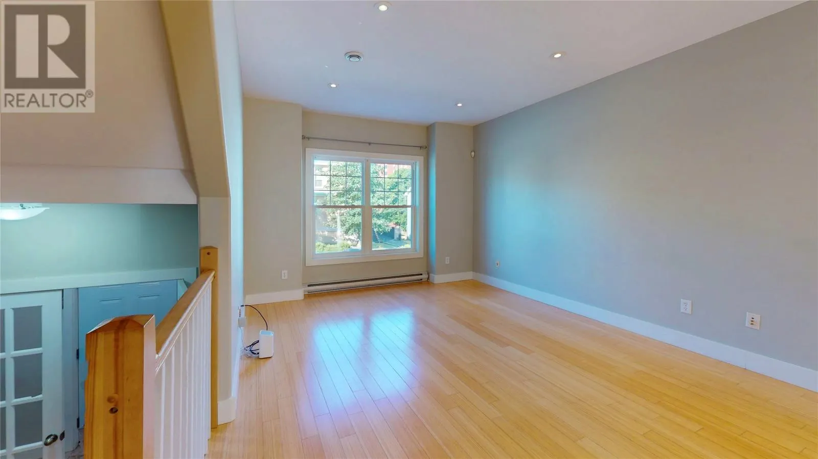 25 King Edward Place