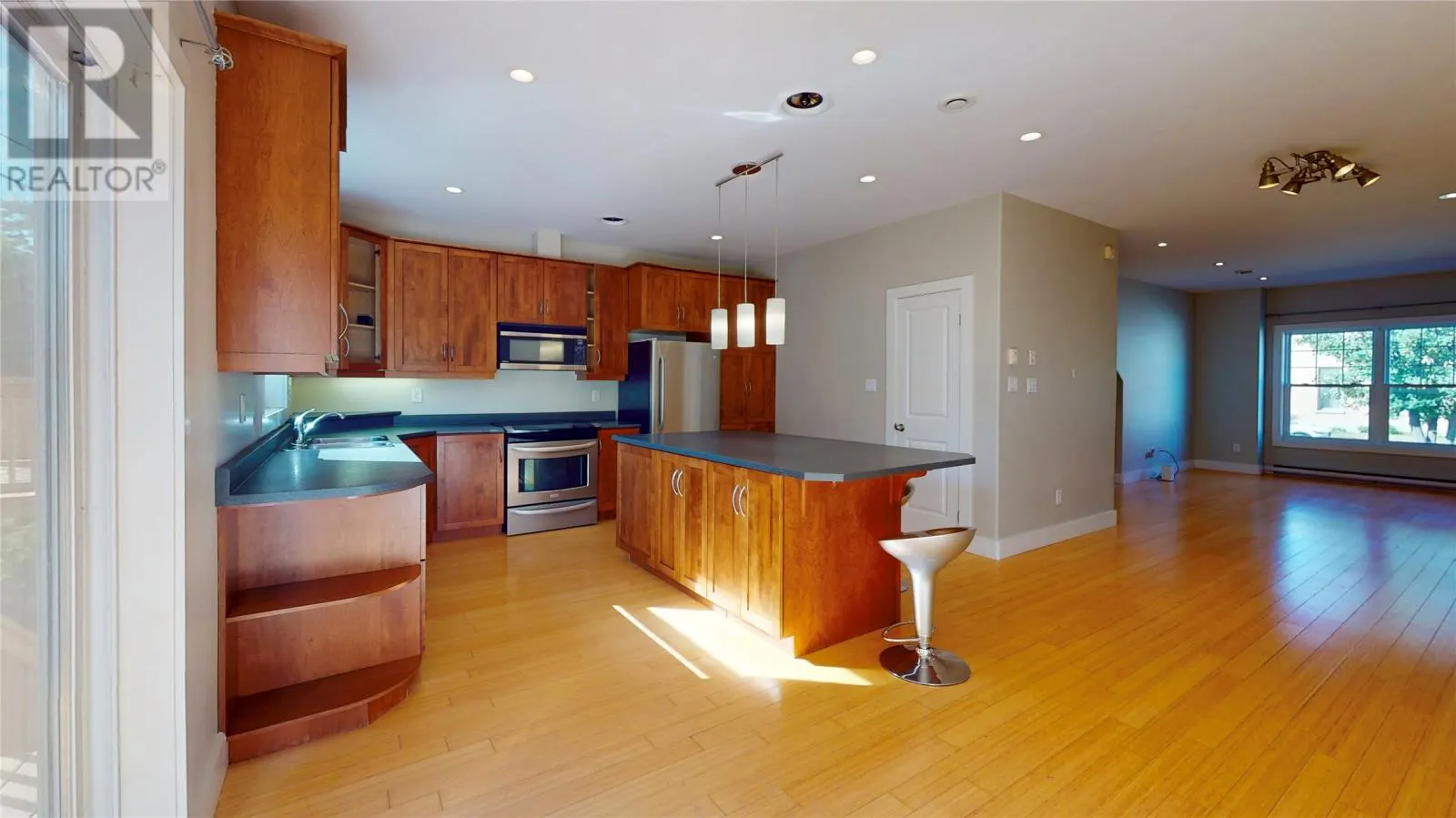 25 King Edward Place