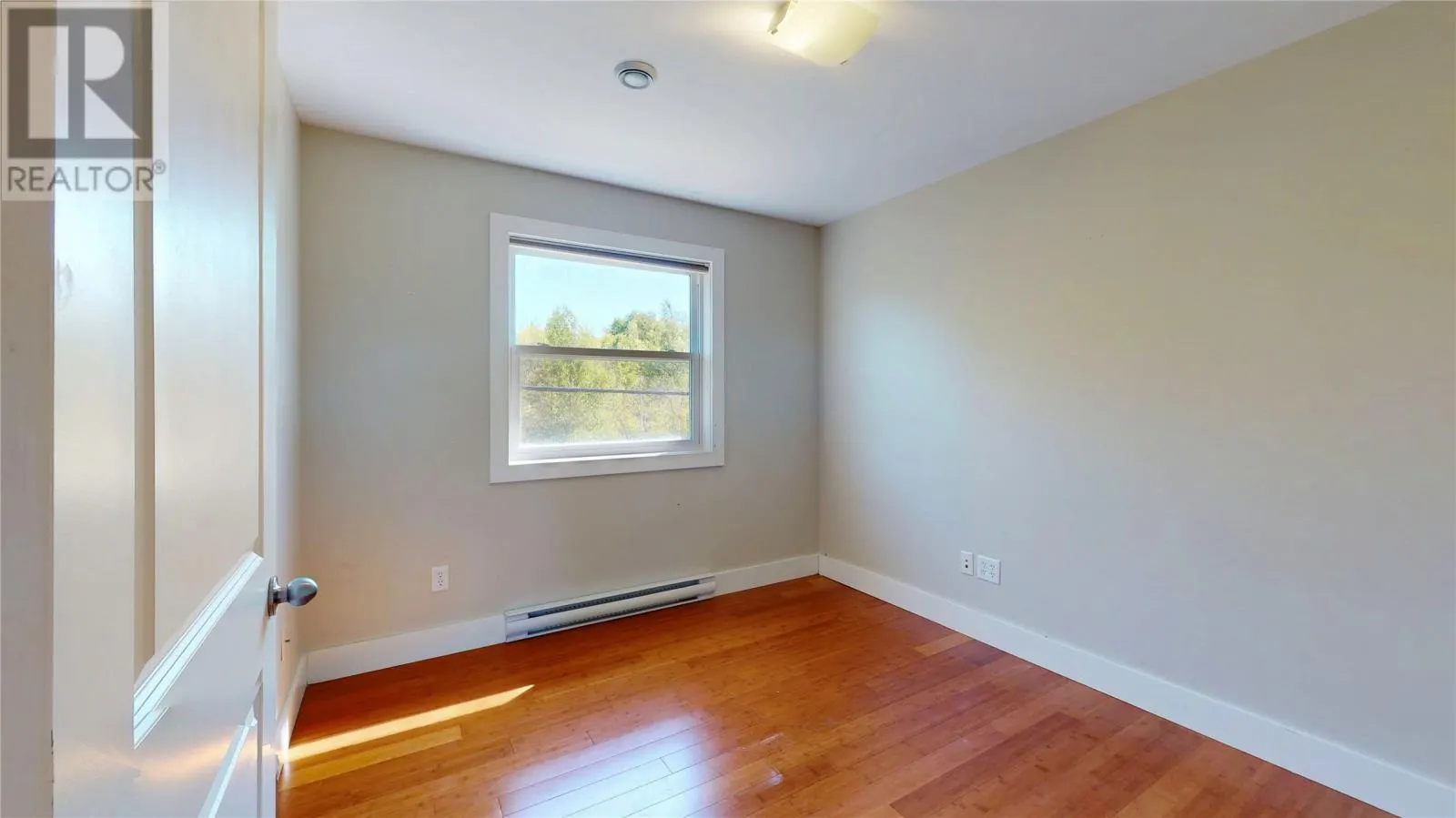 25 King Edward Place