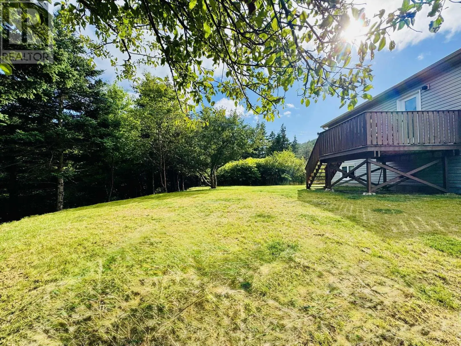 35 Riverview Avenue