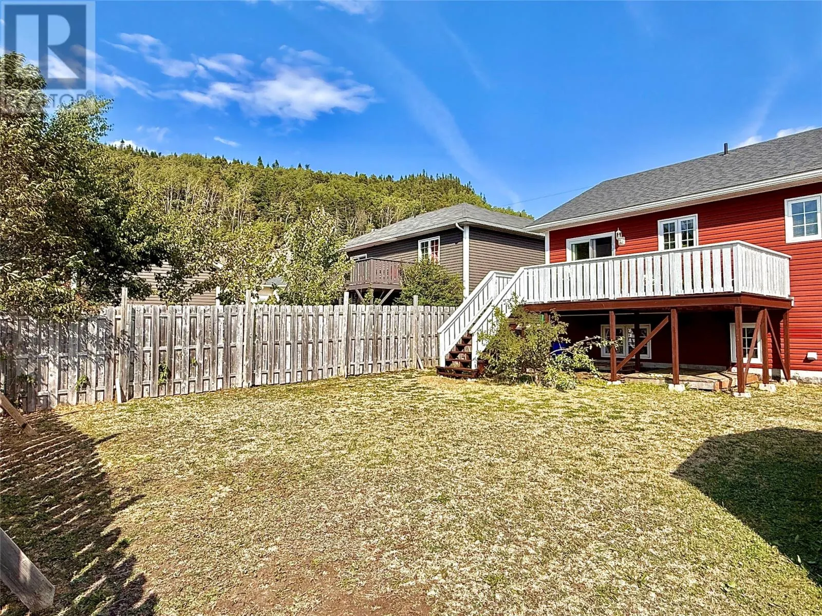33 CLYDE Avenue