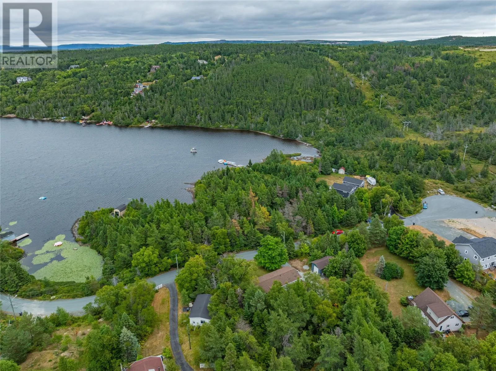 122 Lawrence Pond Road W