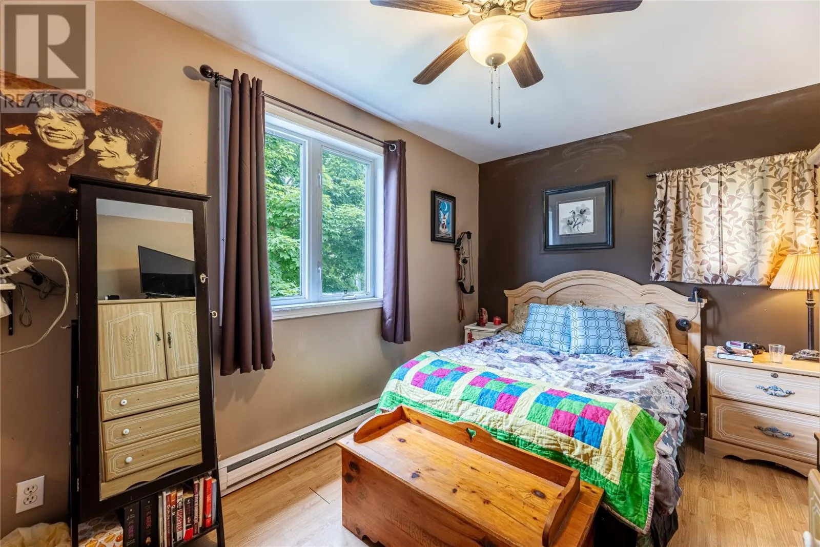 122 Lawrence Pond Road W