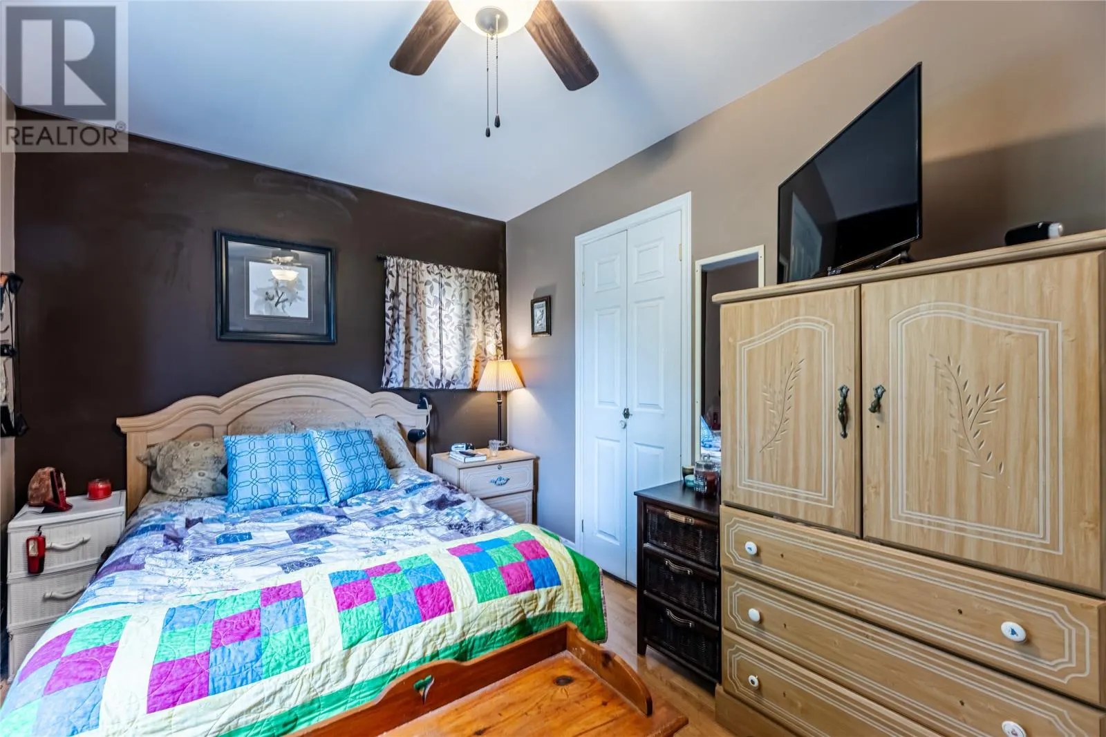 122 Lawrence Pond Road W