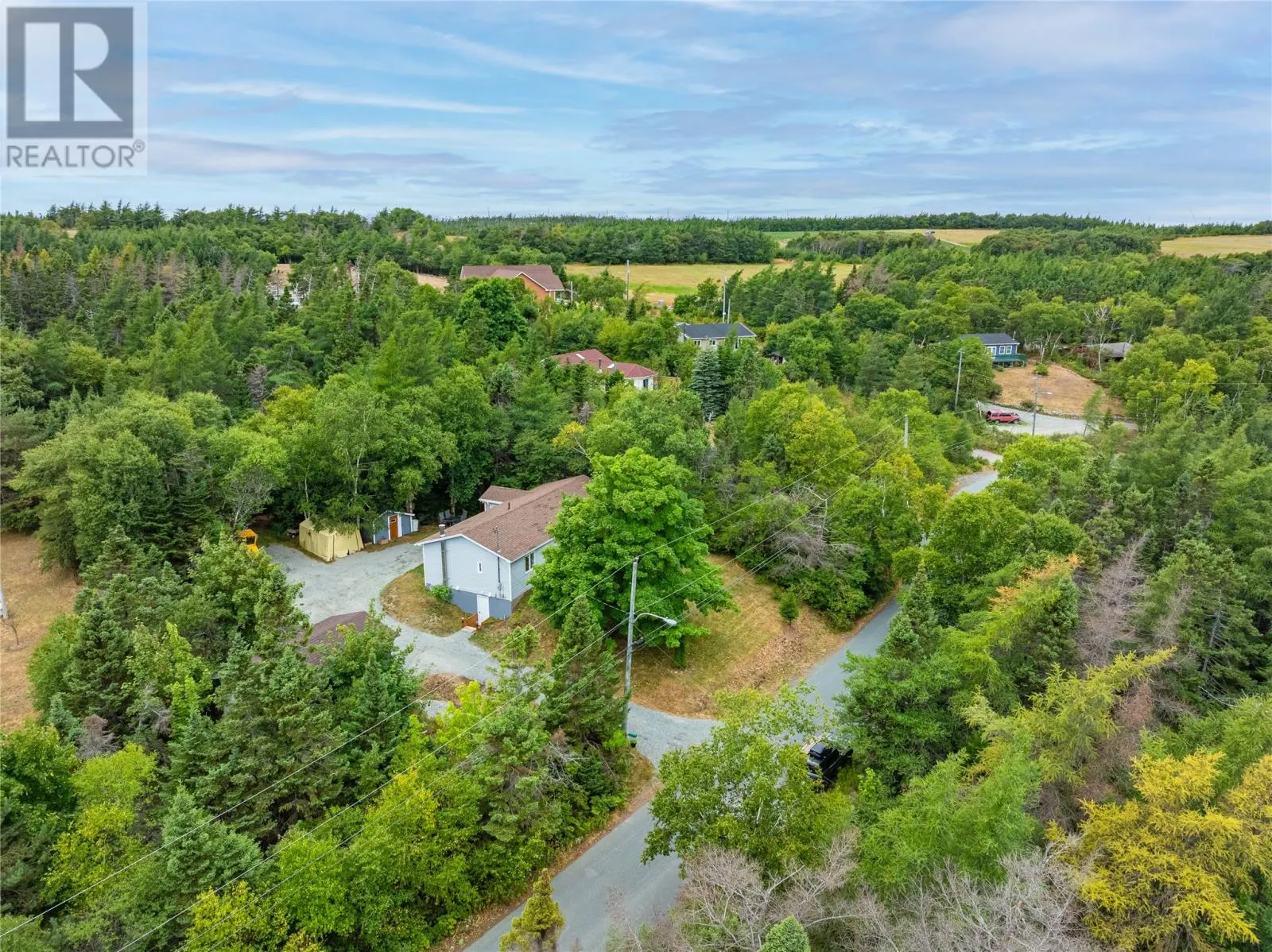 122 Lawrence Pond Road W