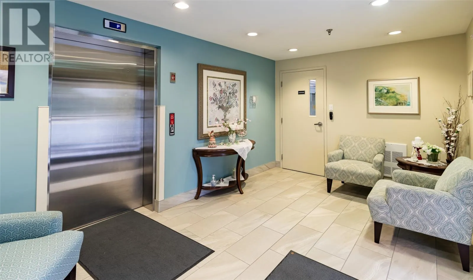 60 Margaret's Place Unit#402, #402