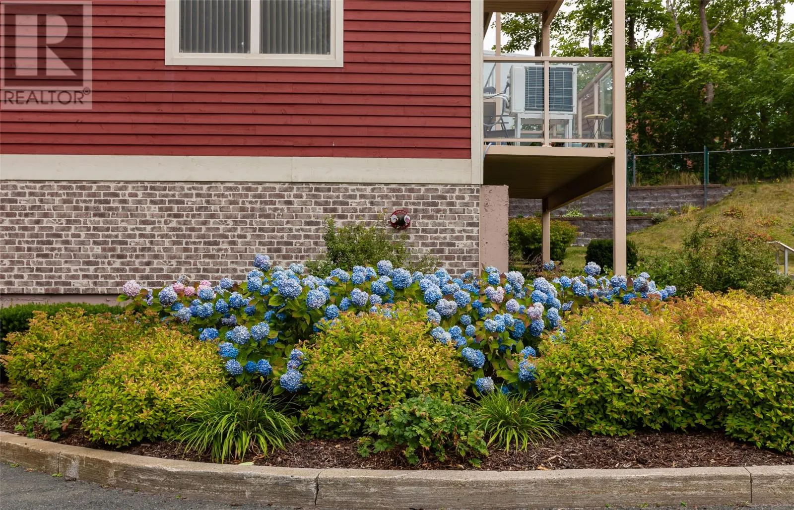60 Margaret's Place Unit#402, #402