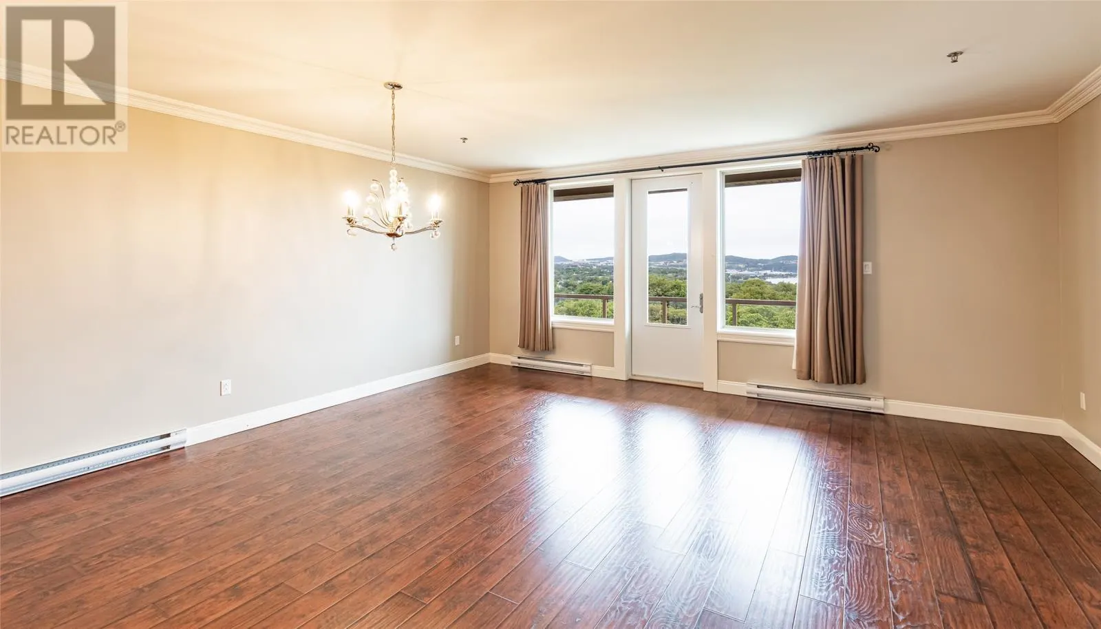 60 Margaret's Place Unit#402, #402
