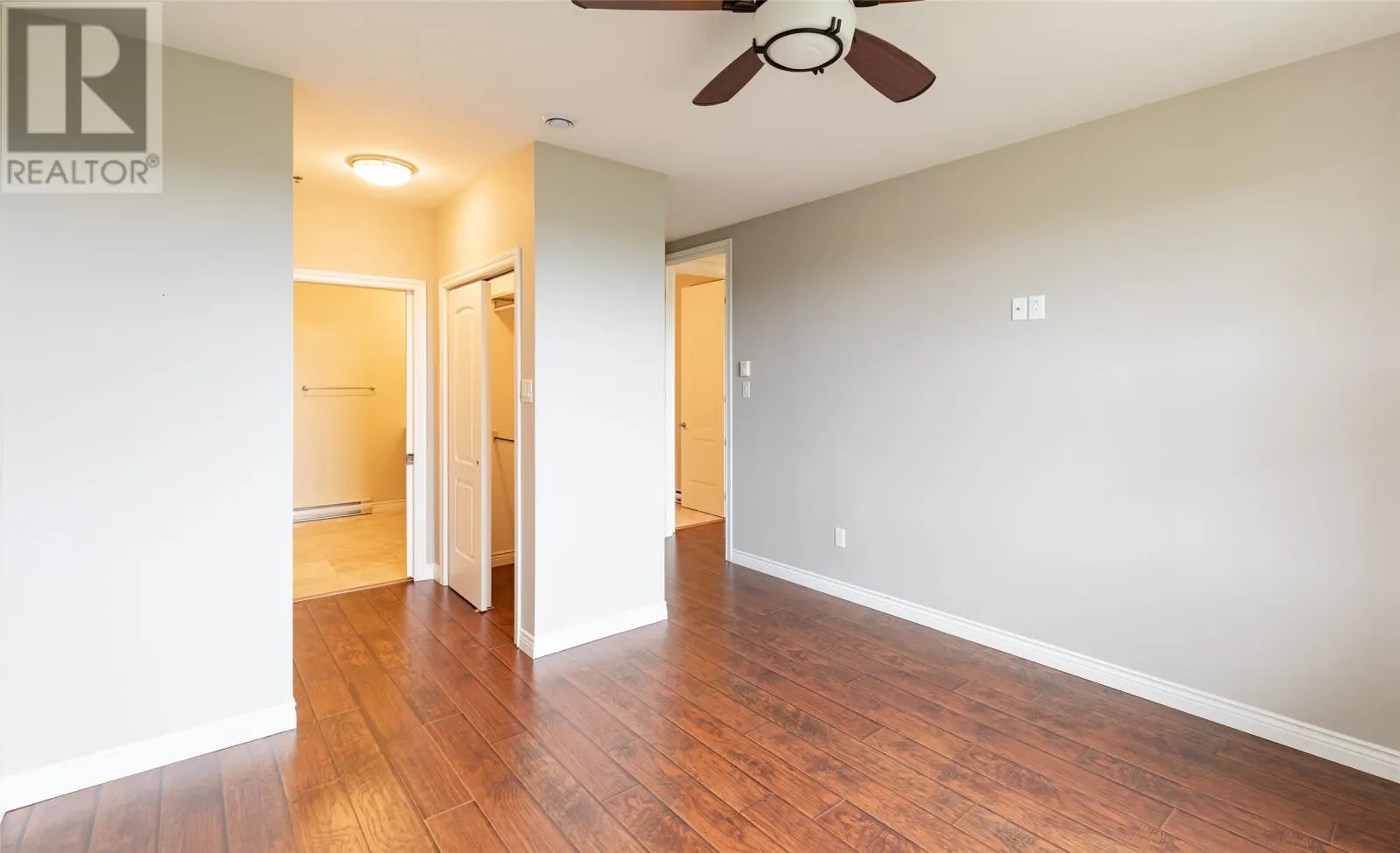 60 Margaret's Place Unit#402, #402