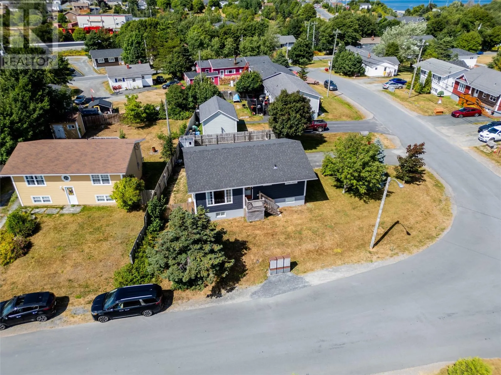 2 Willoughby Drive