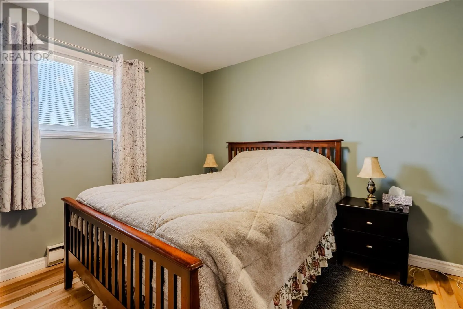 2 Willoughby Drive