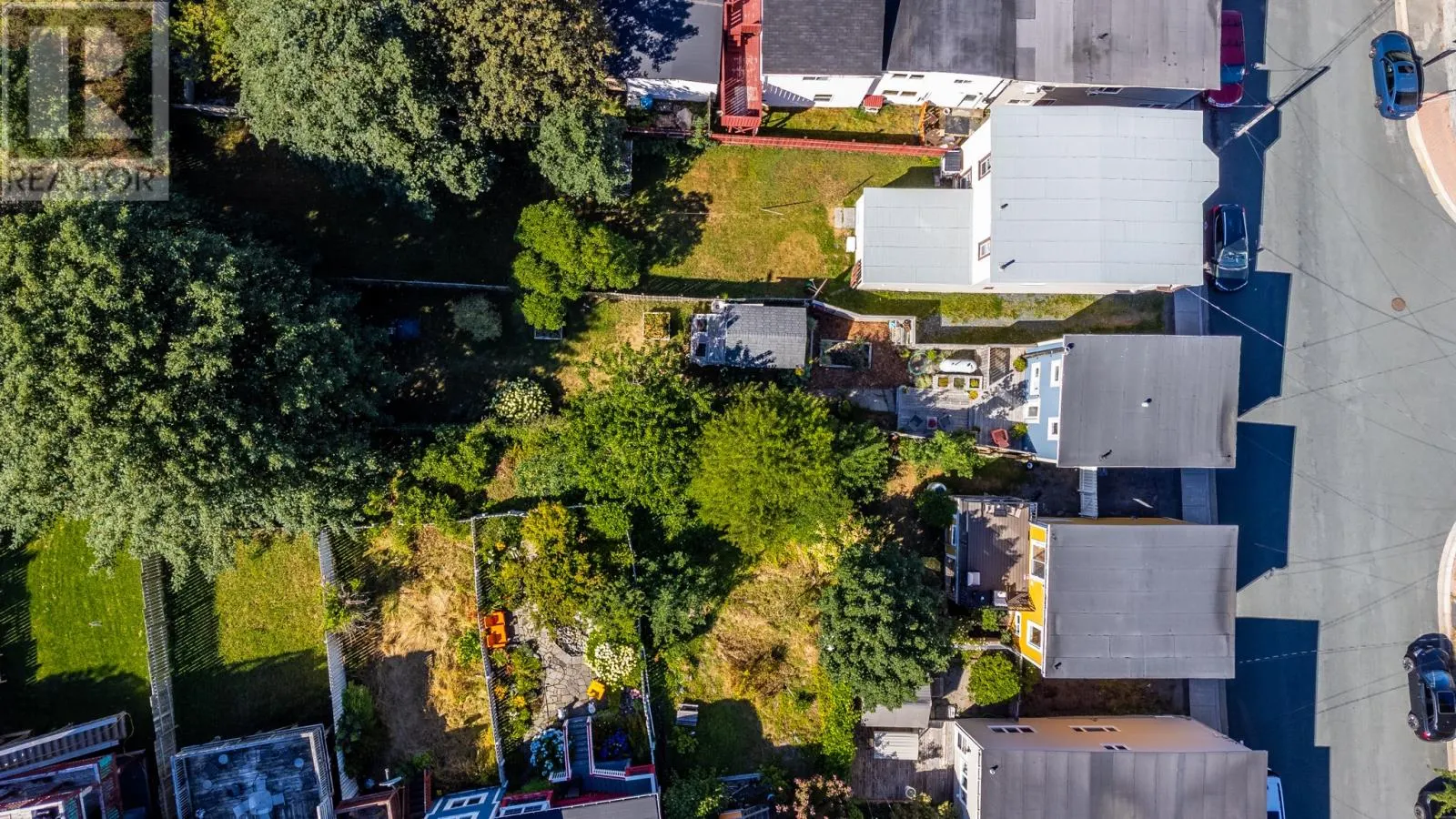 24 Signal Hill Road