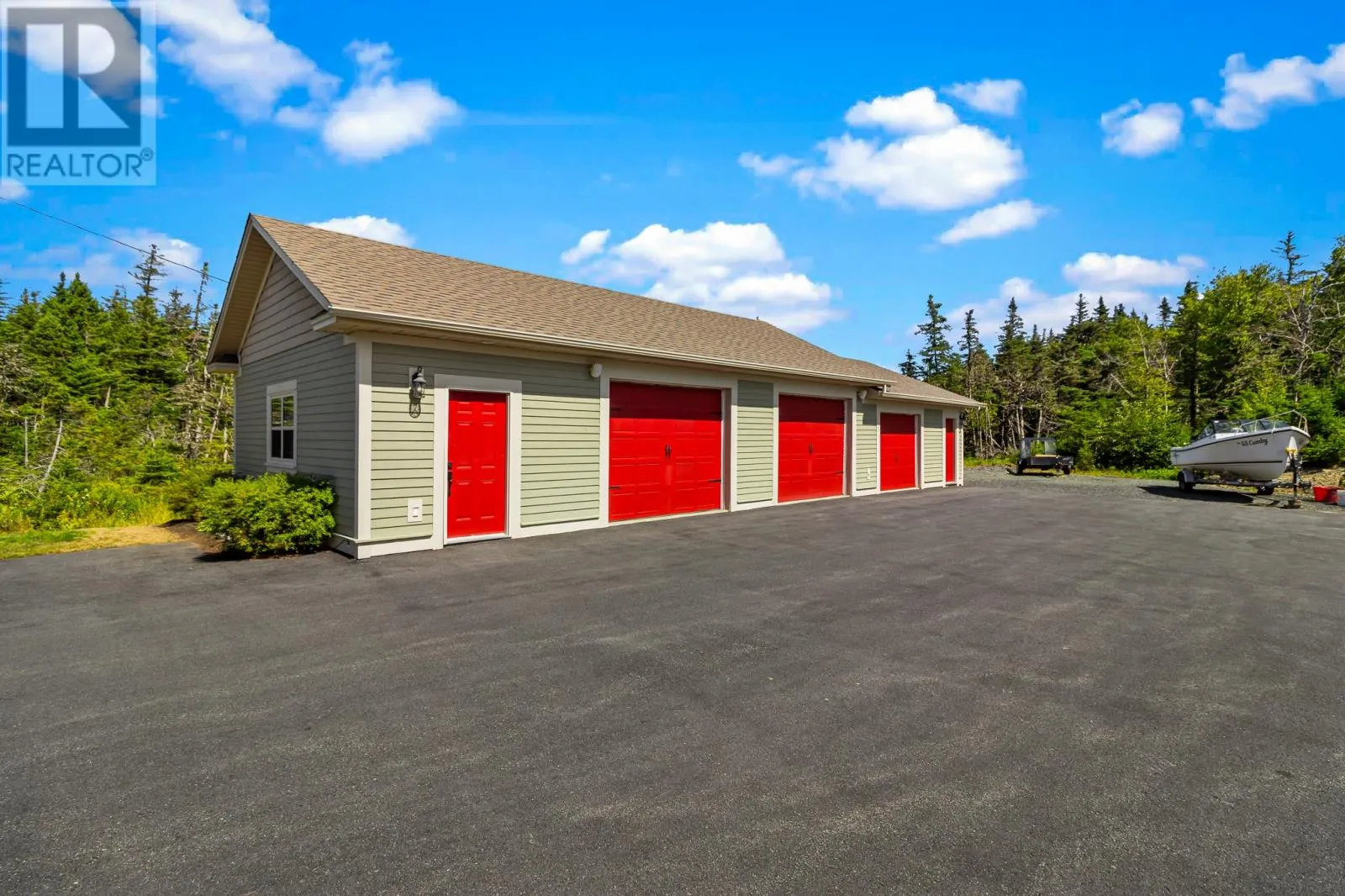 94 Amber Drive