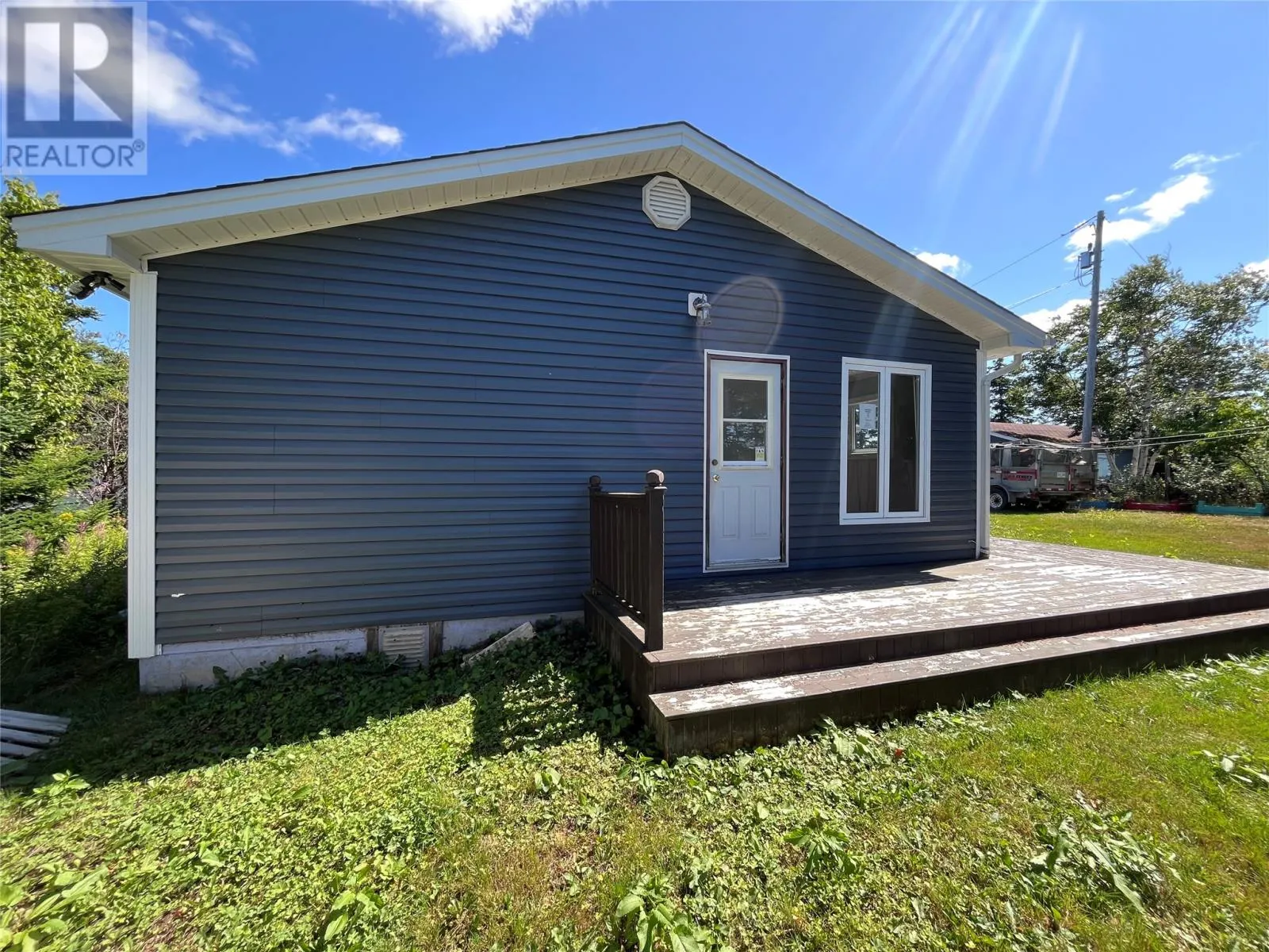 55 Hollett’s Road