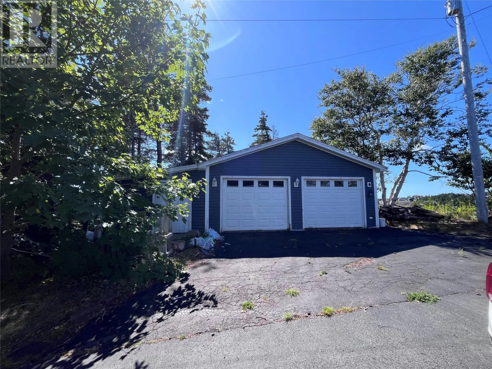 55 Hollett’s Road