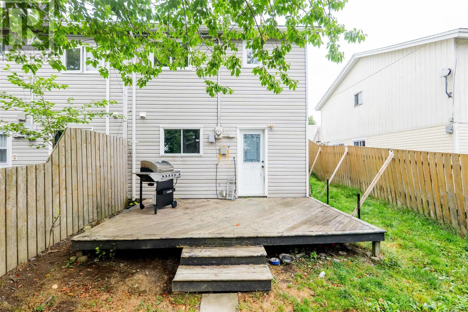 72 Chapman Crescent