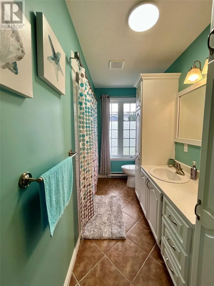 34 Dove Crescent