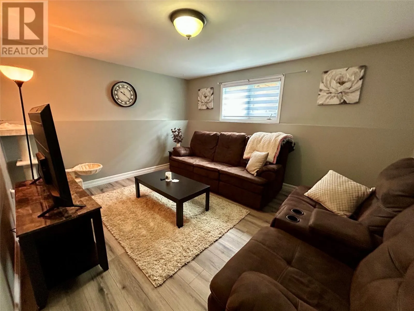 34 Dove Crescent