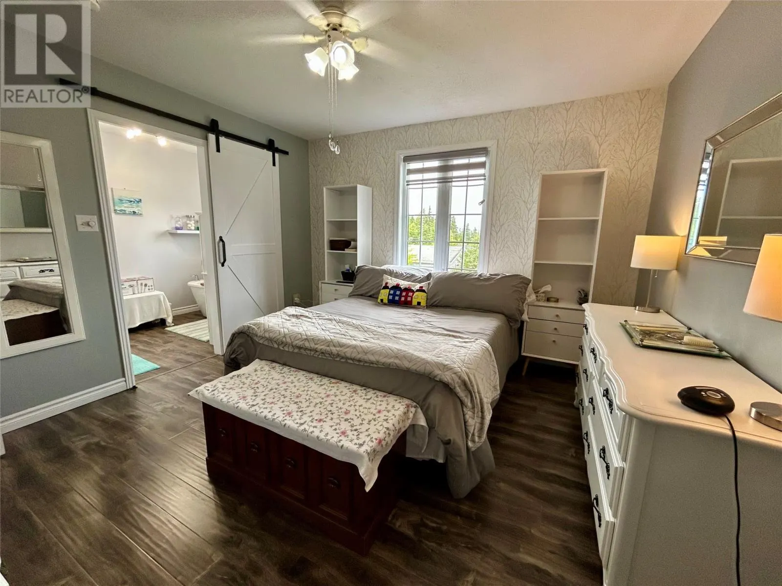 34 Dove Crescent