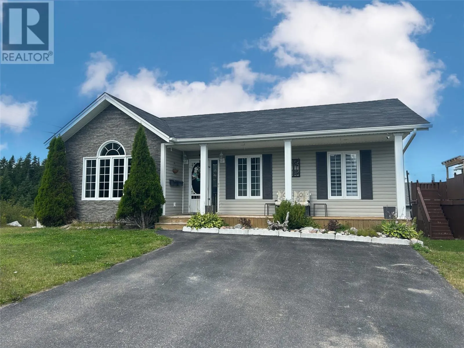 34 Dove Crescent