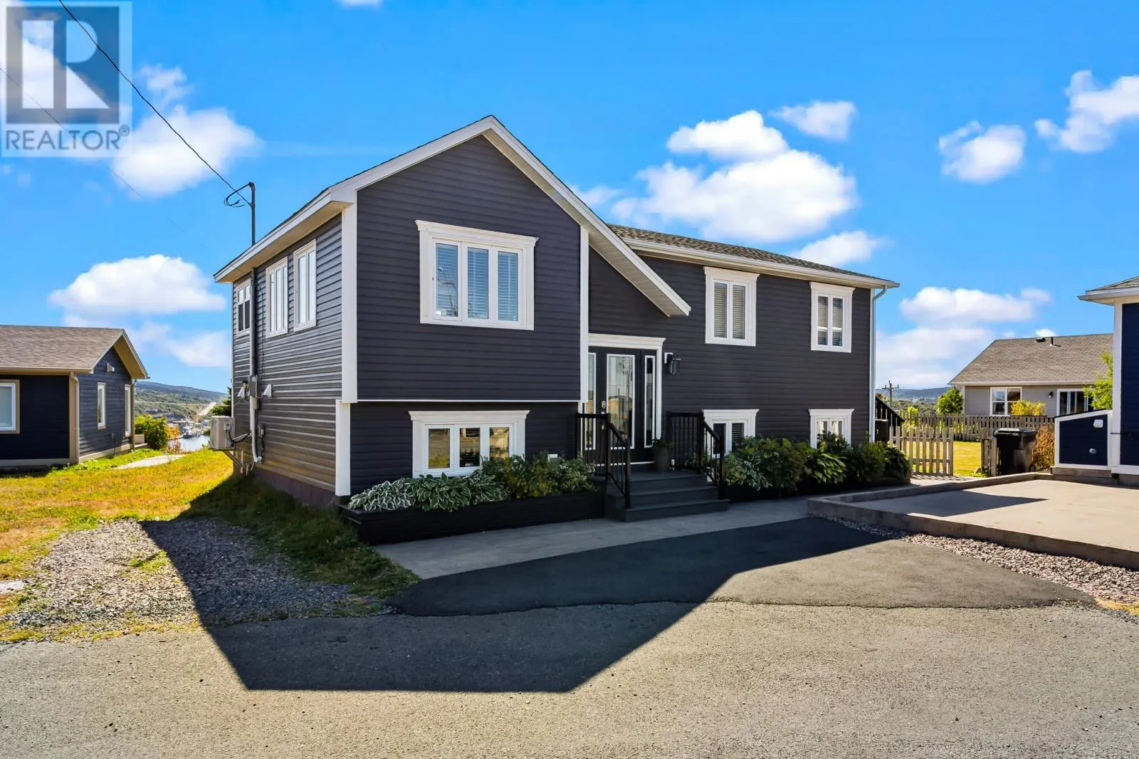168 Signal Hill Road