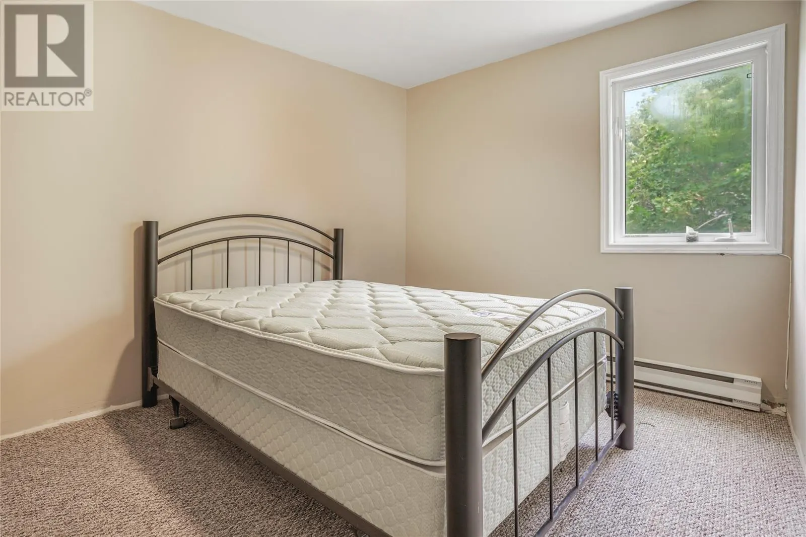 36 Newfoundland Drive