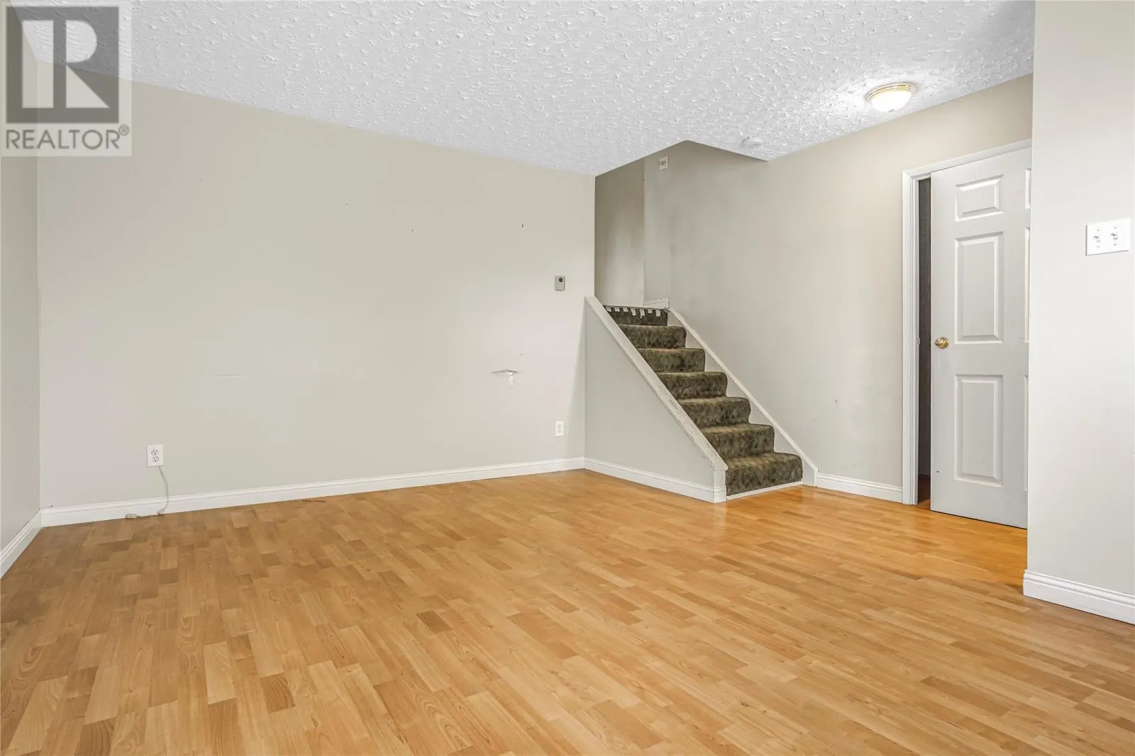 36 Newfoundland Drive
