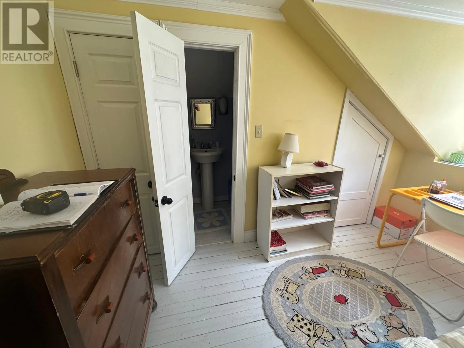 36 Rennies Mill Road