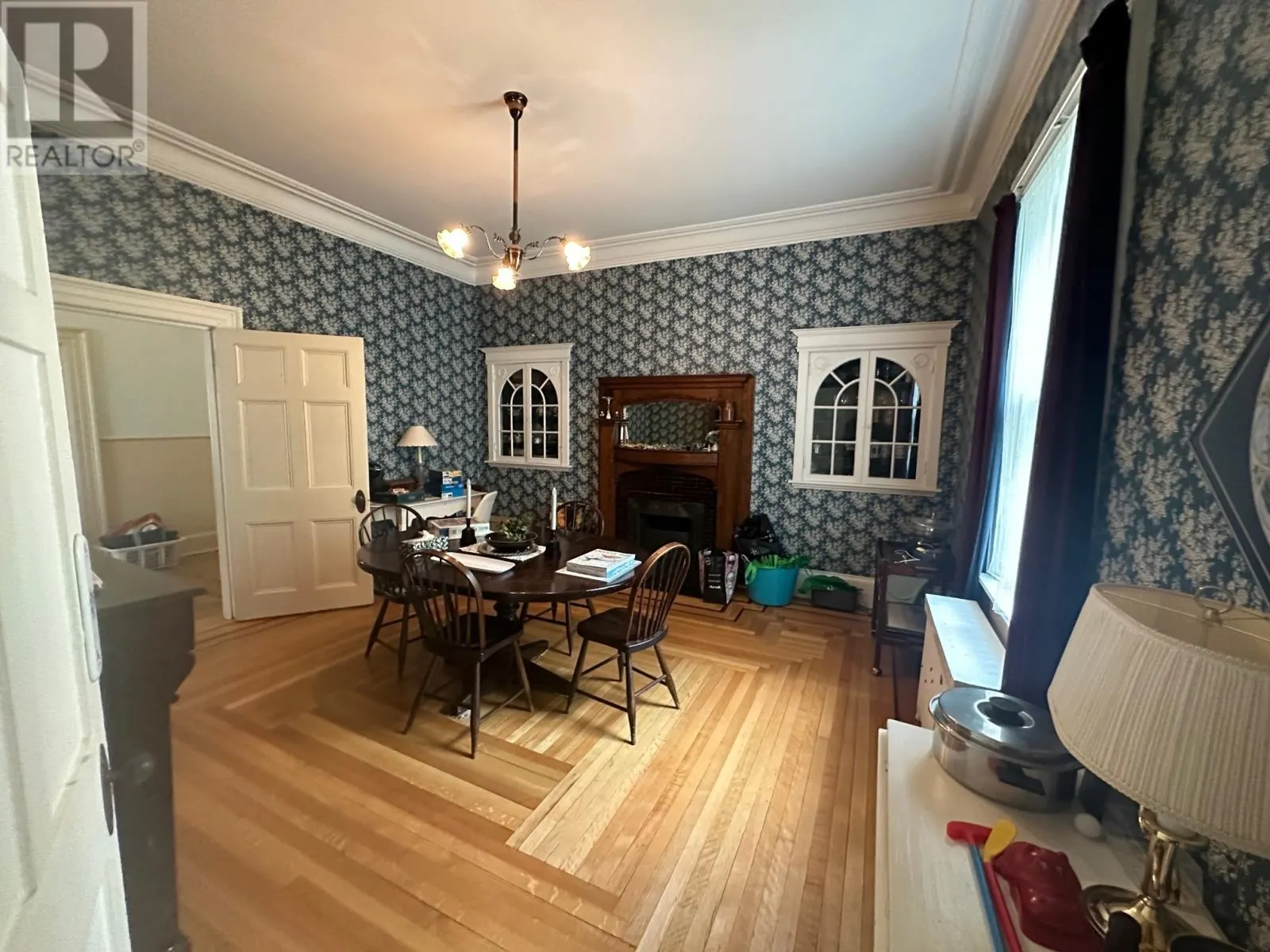 36 Rennies Mill Road