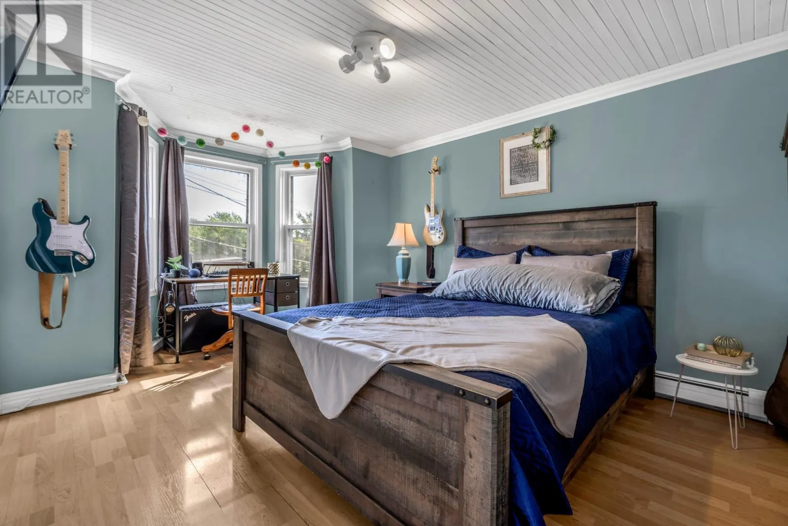 5 Mount Royal Avenue