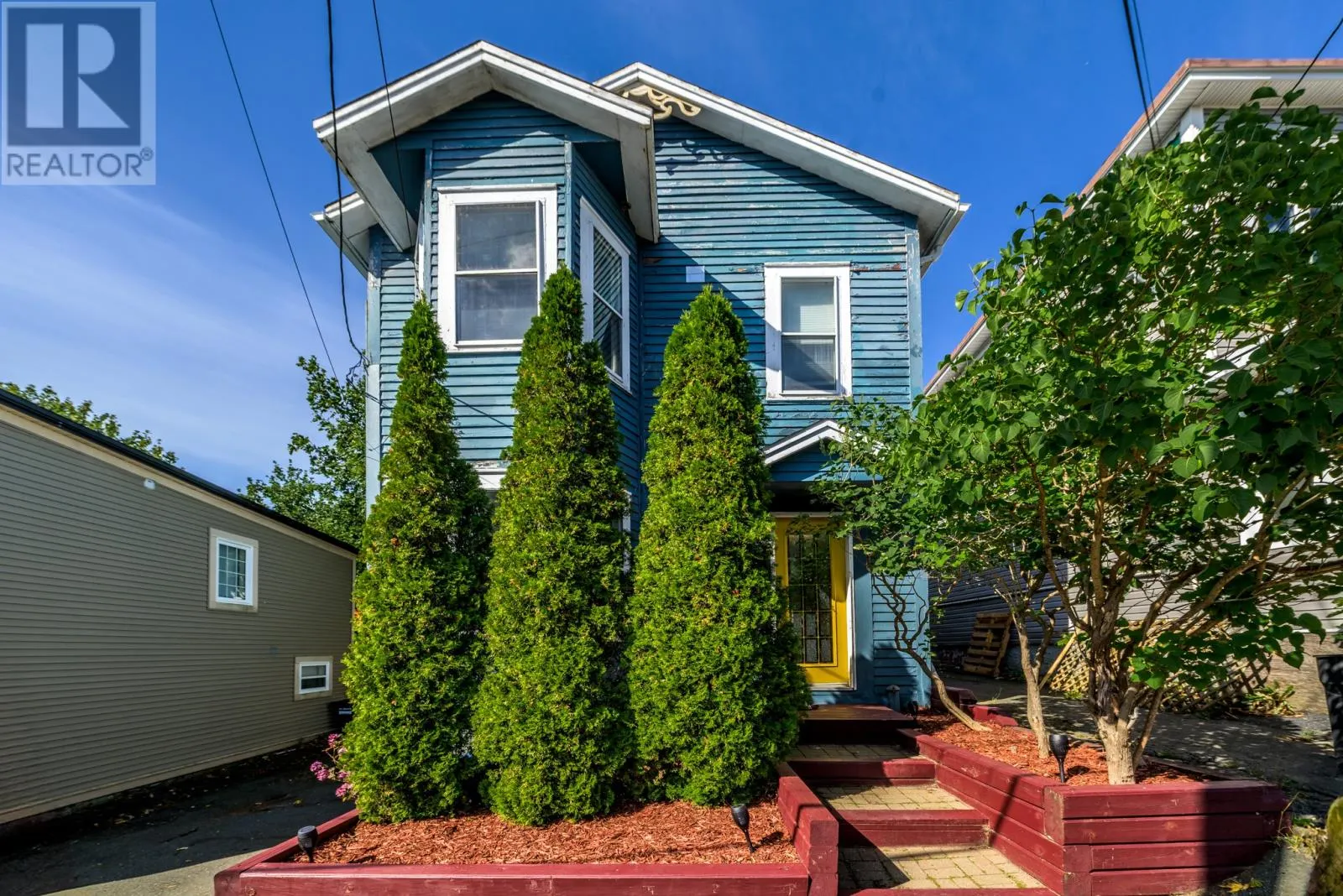 5 Mount Royal Avenue