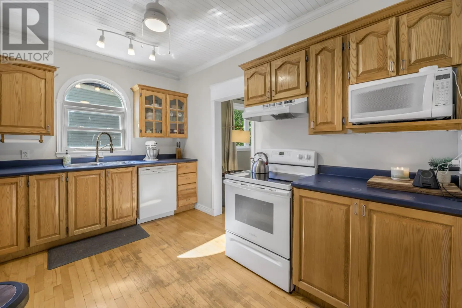 5 Mount Royal Avenue