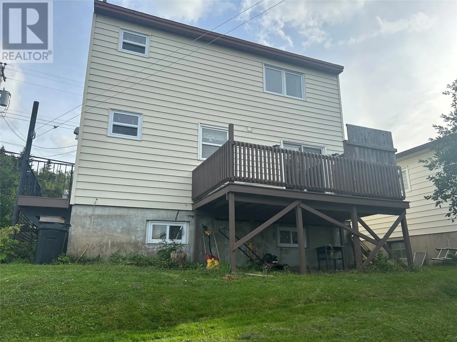 93 Clarence Street