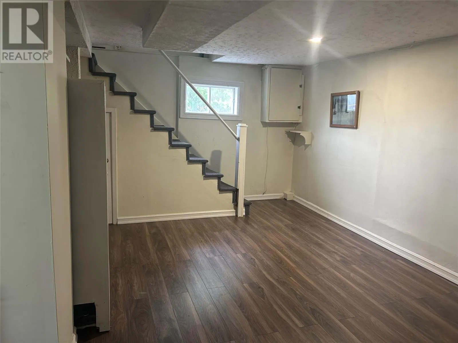 93 Clarence Street