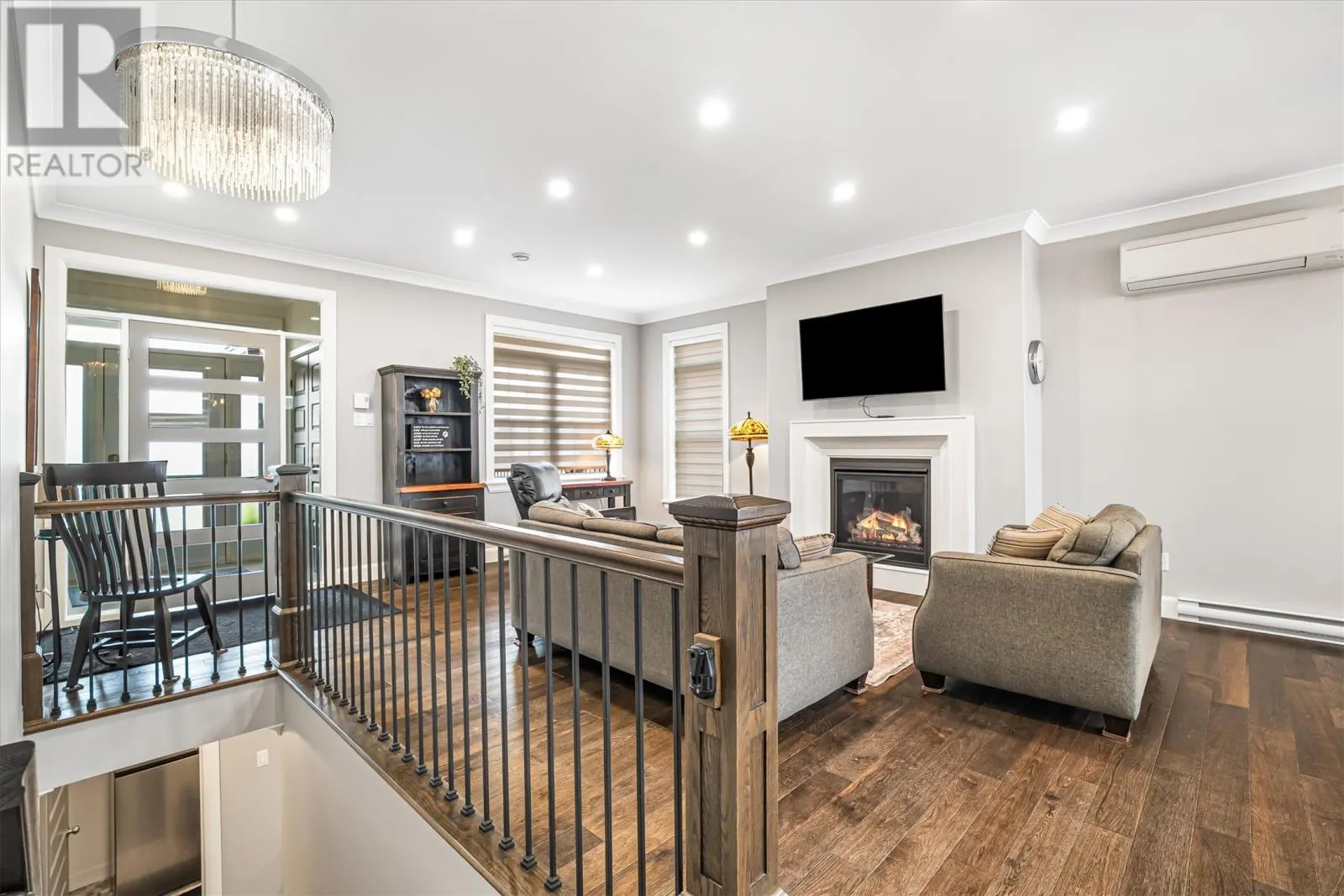 3 Titania Place