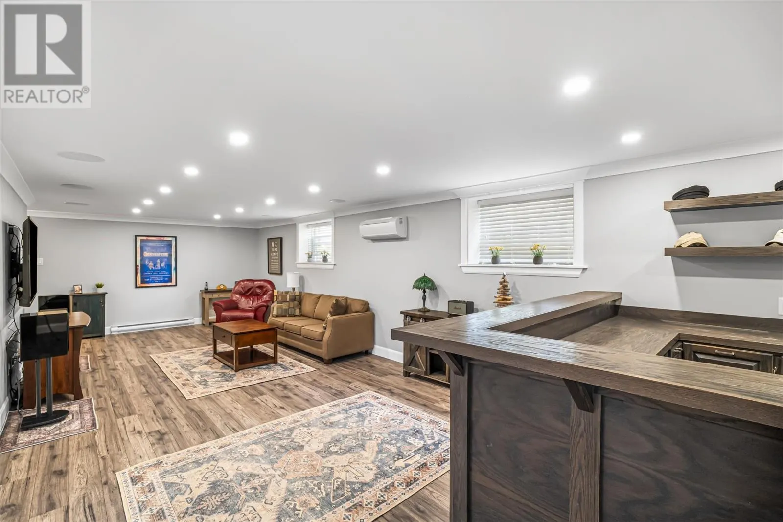 3 Titania Place