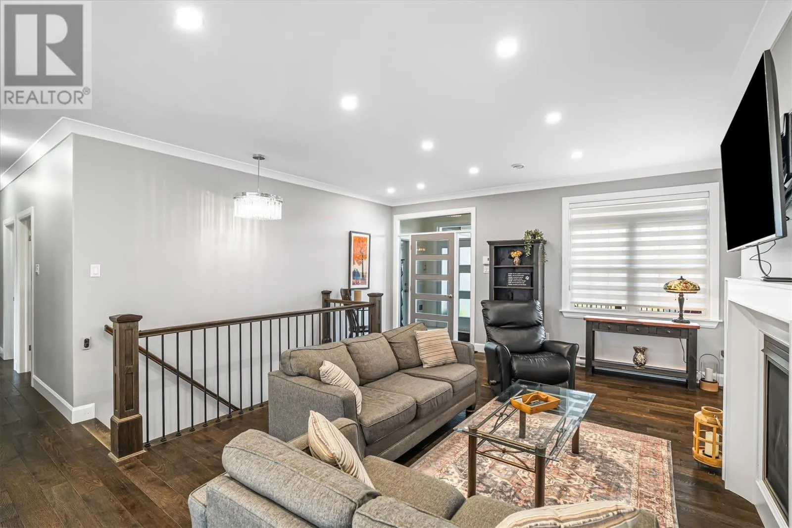 3 Titania Place